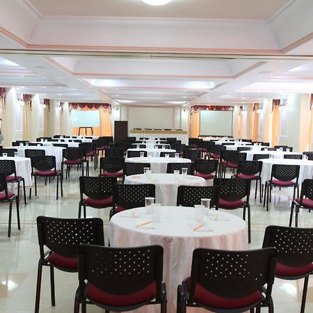 Usha Ascot Matheran Exterior foto