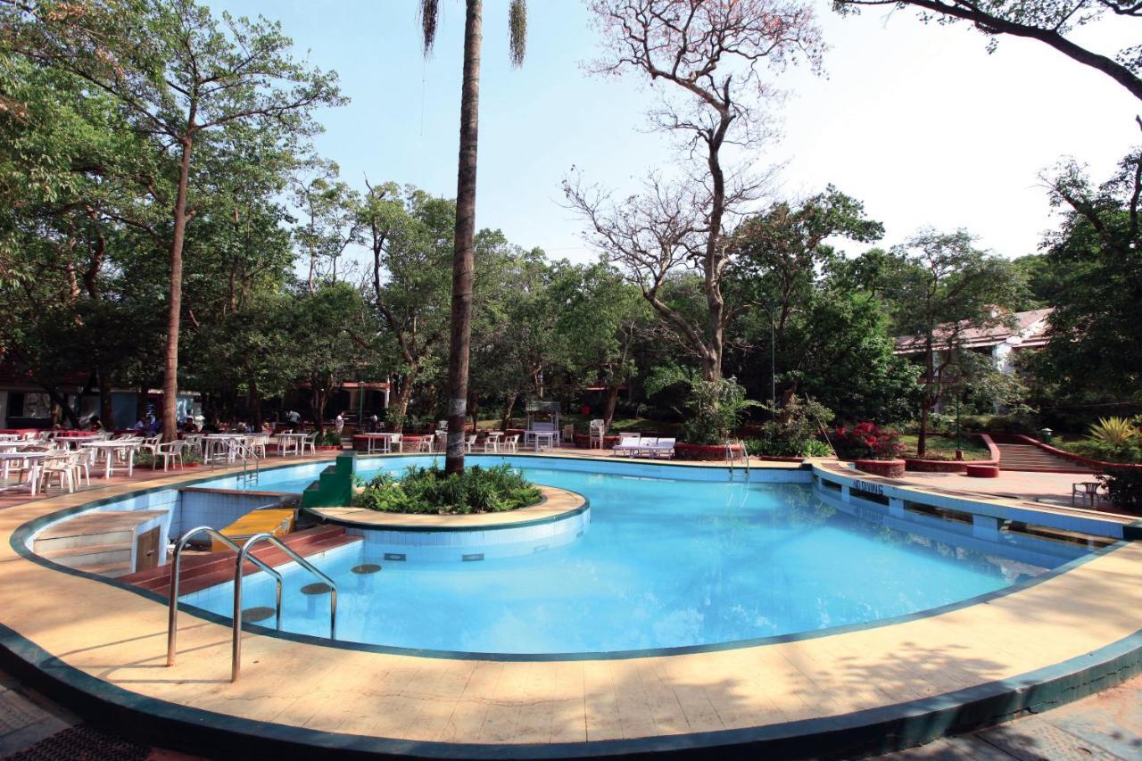 Usha Ascot Matheran Exterior foto